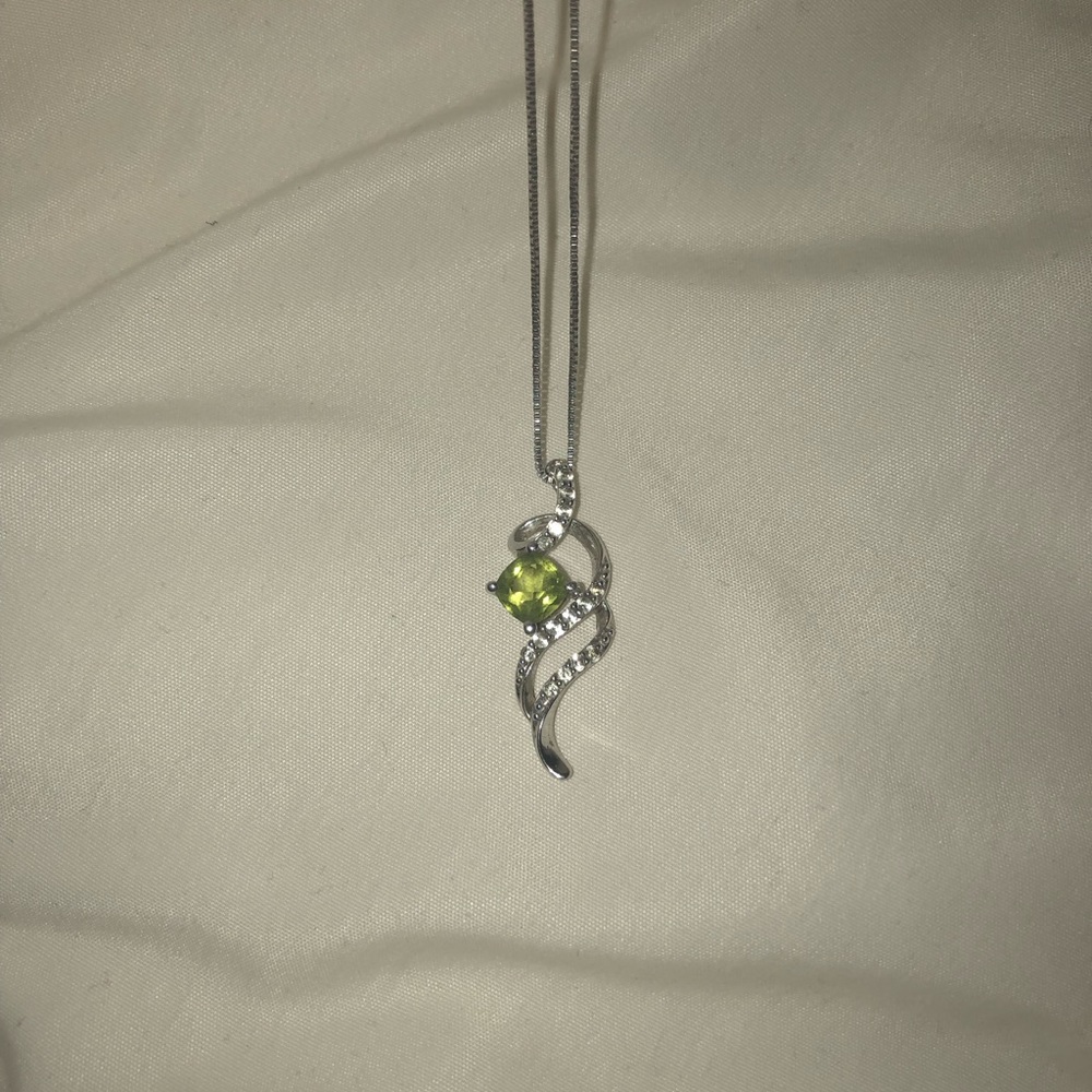 Silver Peridot Necklace